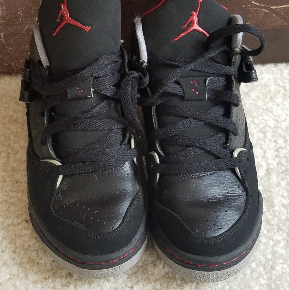 Jordan size 5 - Picture 2 of 7